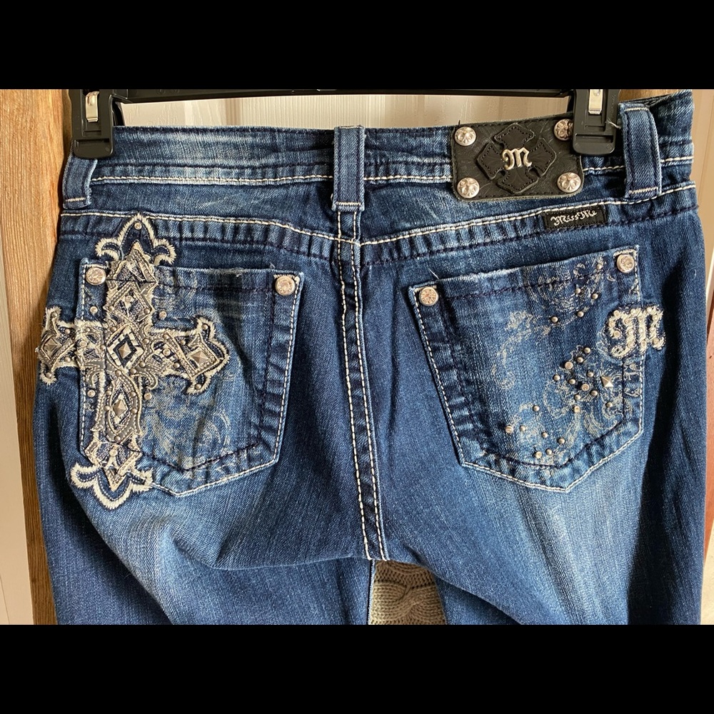 EUC Miss Me 28 Easy Boot jeans
